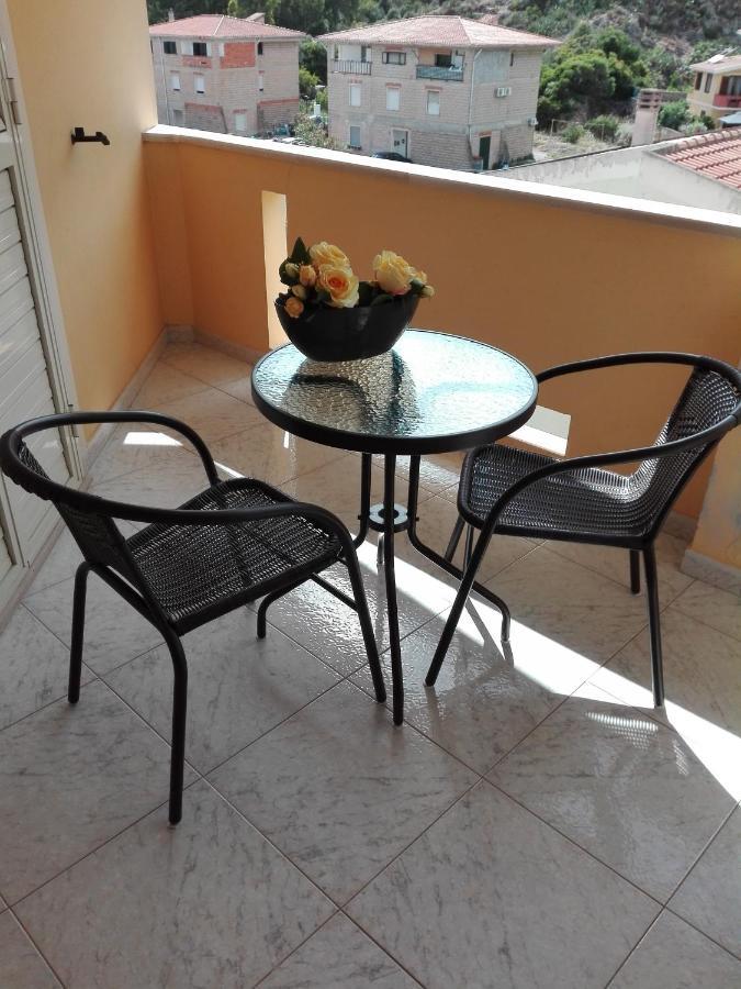 Appartamento Sa Molina Bosa Exteriör bild